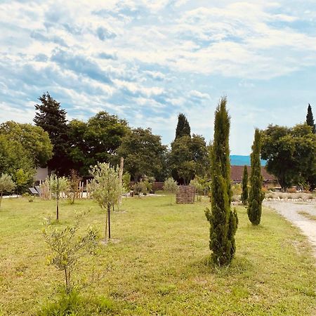 Le Domaine Saint Jean Saint-Saturnin-d'Apt Exterior foto